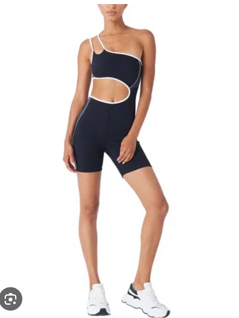 NWT GIGI C  small DAKOTA ROMPER SMALL Black One-Shoulder Cutout Romper with Whit